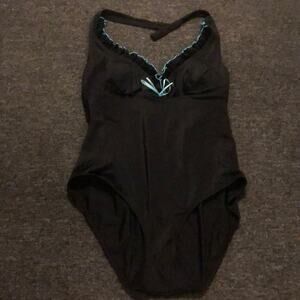 Cazimi Brand Women's SIze 16W Black Pin Up Style One Piece Swimsuit Blue Trim
